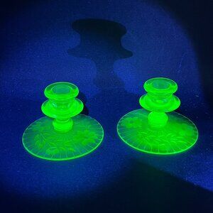 Vtg Fostoria 2375 Taper Candle Holder Depression Uranium Glass Hand Engraved Cut